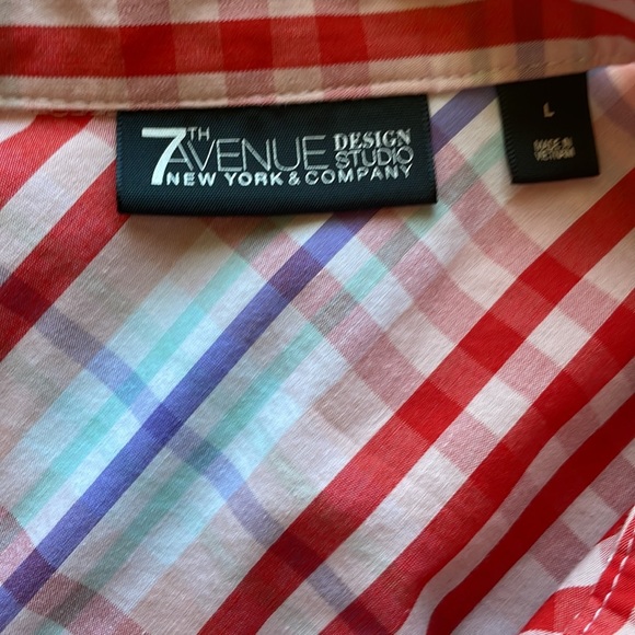 Check pattern, 3/4 length sleeve button down shirt - Picture 5 of 6